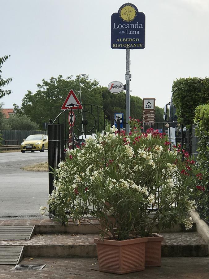 Locanda Della Luna Fogliano Marina المظهر الخارجي الصورة